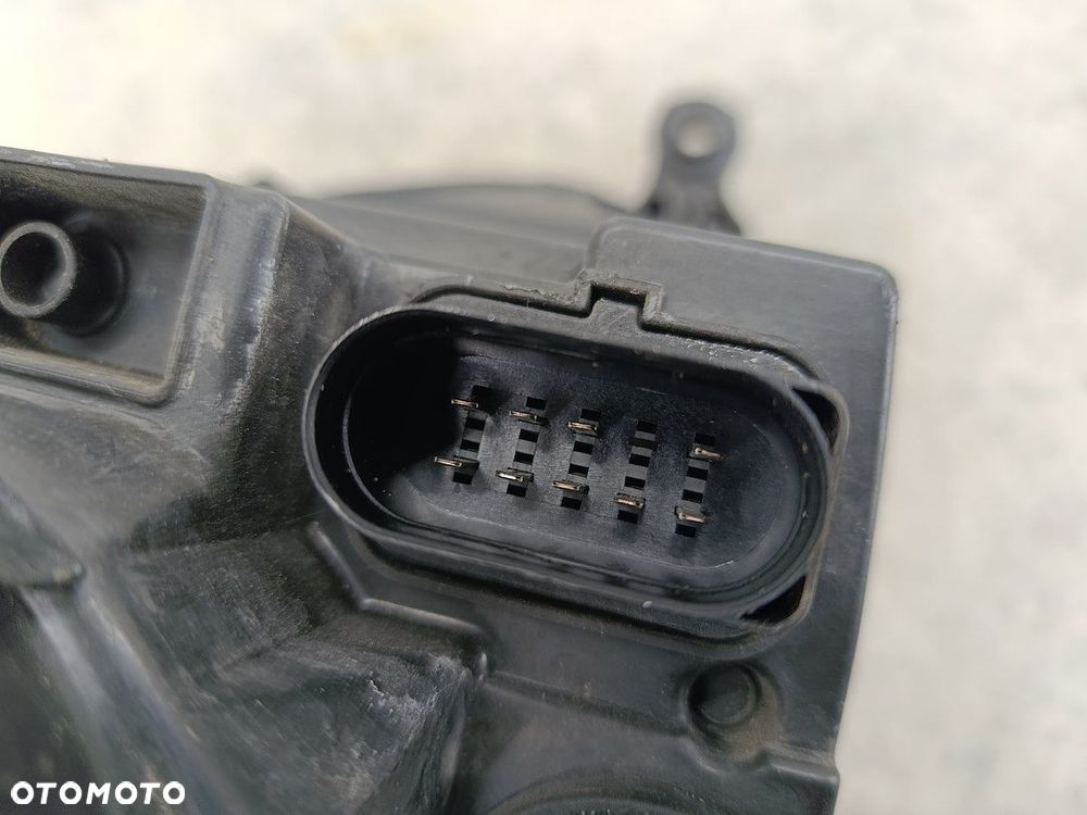 LAMPA PRZÓD LEWA VW GOLF V 1K6941005P  1EG247007-07  HELLA - 13