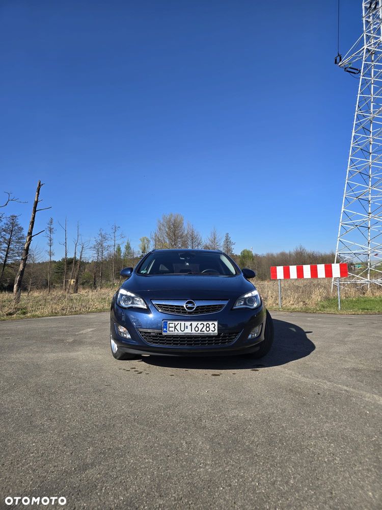 Opel Astra 1.4 T Cosmo - 3