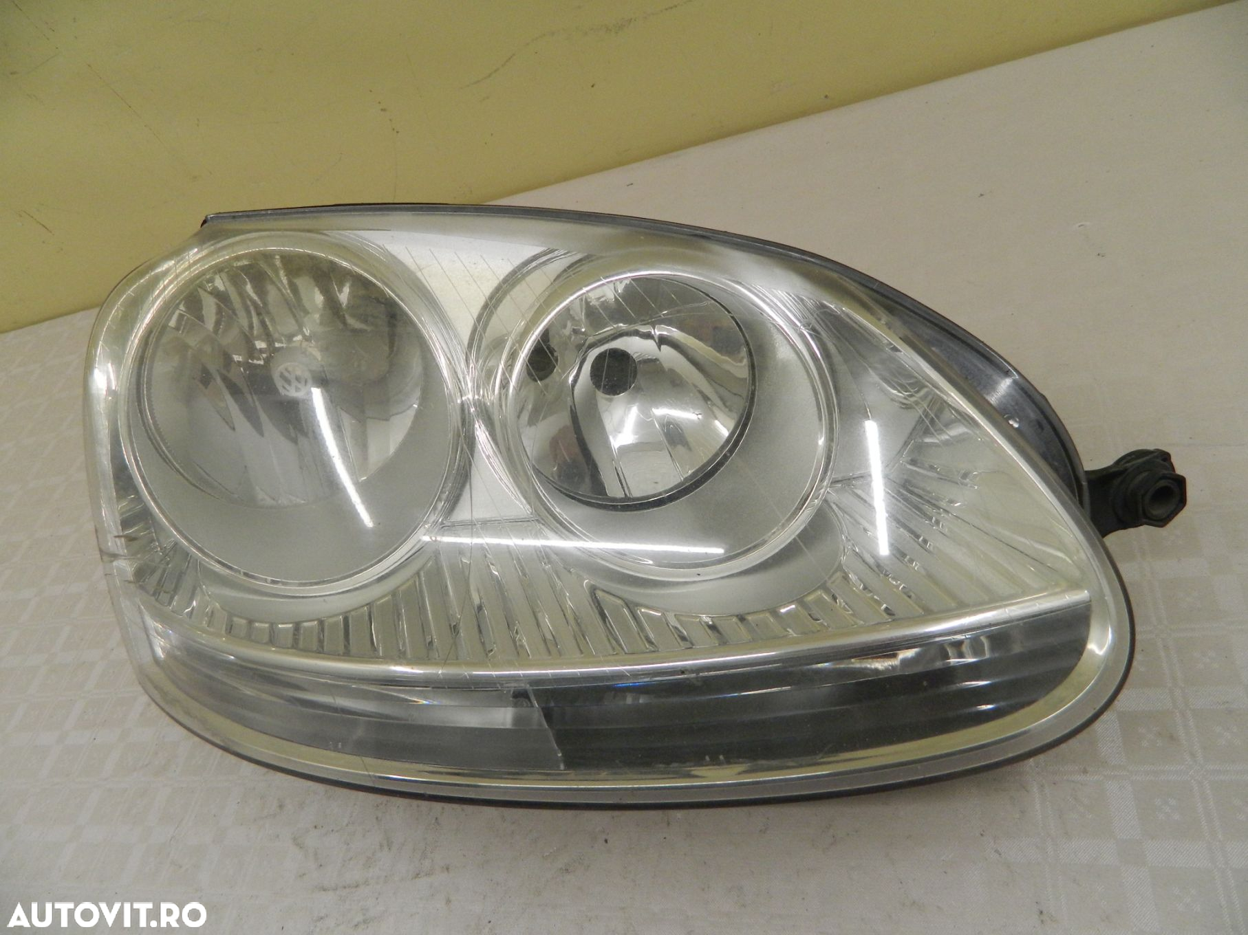 Far dreapta VW Golf 5, 2003, 2004, 2005, 2006, 2007, 2008, cod origine 1K6941006P . - 3