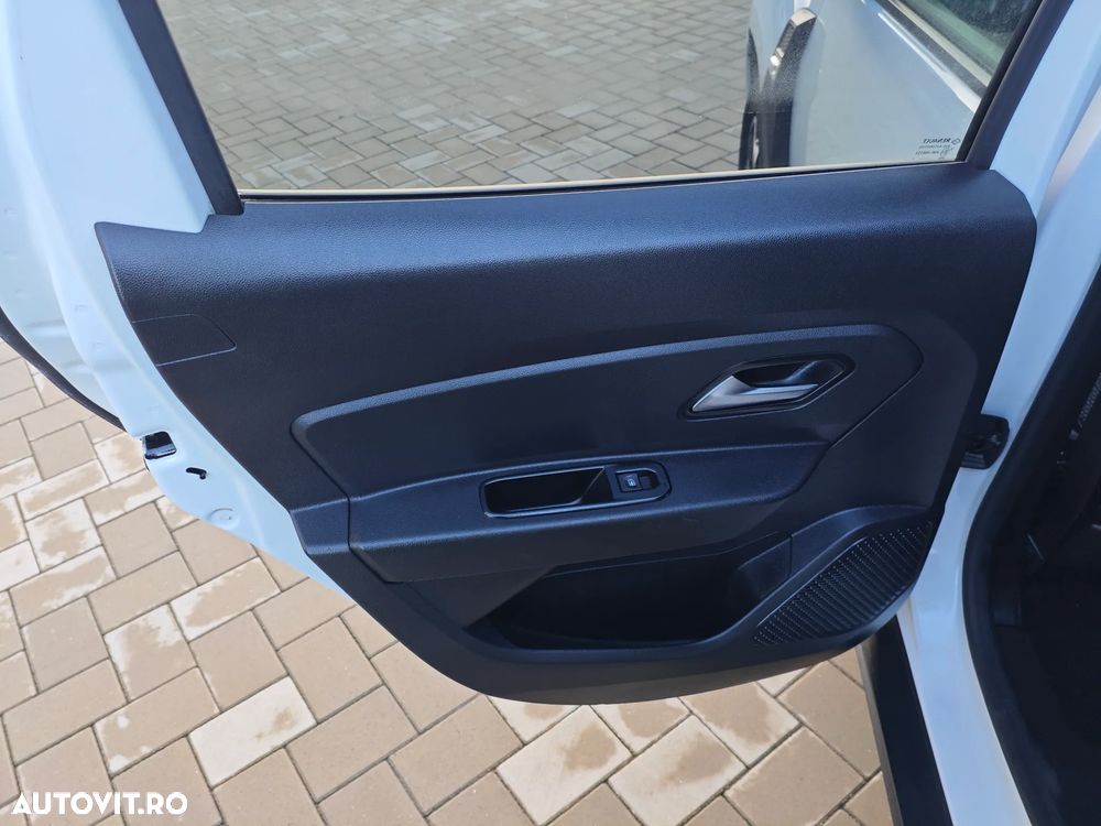 Dacia Duster Blue dCi 115 Prestige - 31