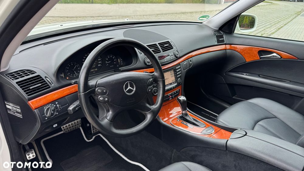 Mercedes-Benz Klasa E - 21