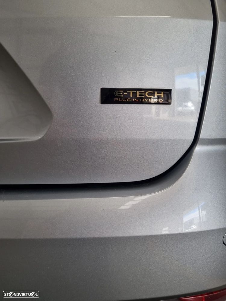 Renault Mégane Sport Tourer 1.6 E-Tech Plug-In Hybrid Equilibre - 3