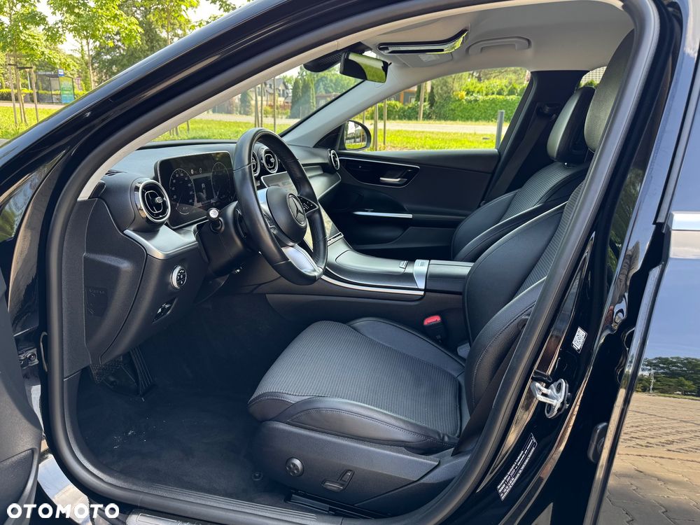 Mercedes-Benz Klasa C 220 d 9G-TRONIC AMG Line - 9