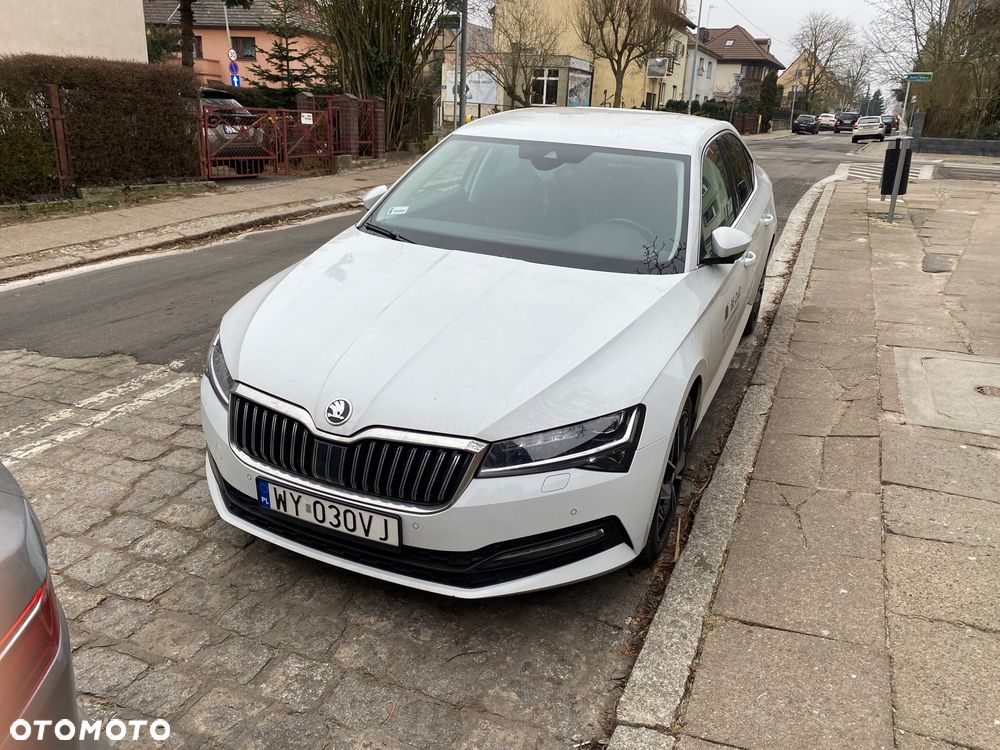 Skoda Superb 1.5 TSI Active DSG - 6