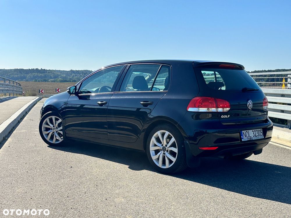 Volkswagen Golf - 5