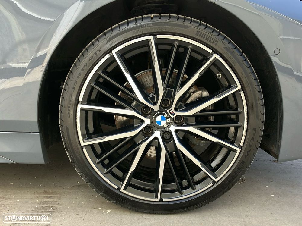 BMW 118 i Pack Desportivo M Auto - 10