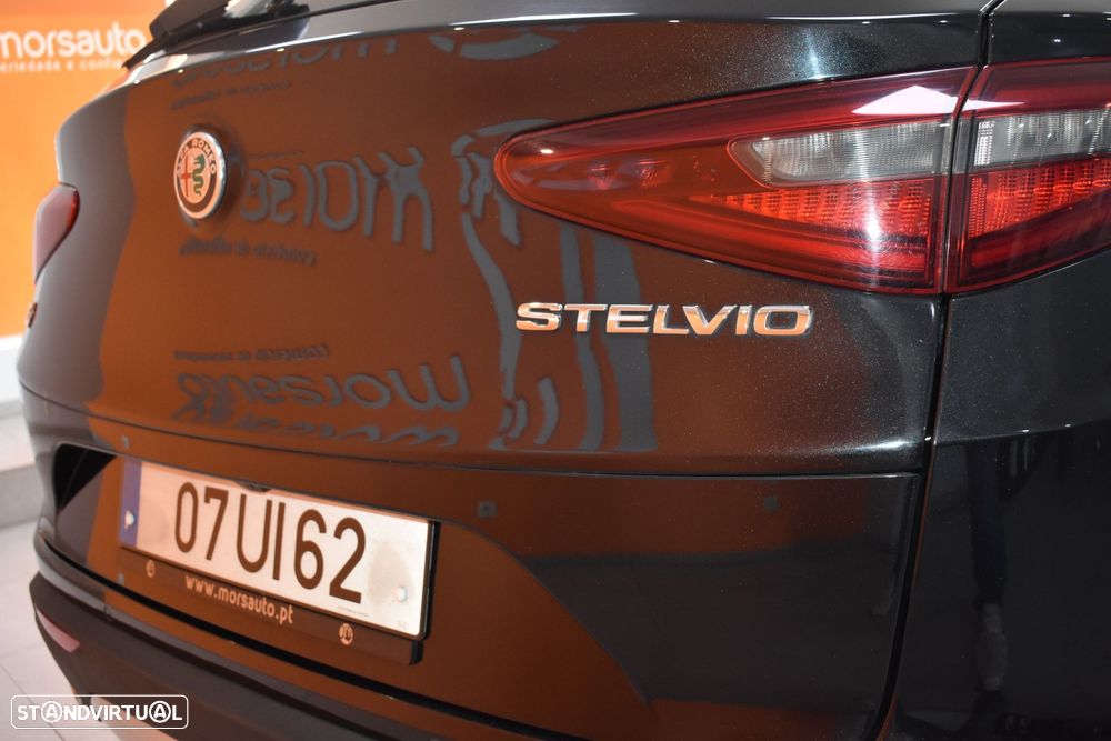 Alfa Romeo Stelvio 2.2 D Super AT8 Q4 - 18