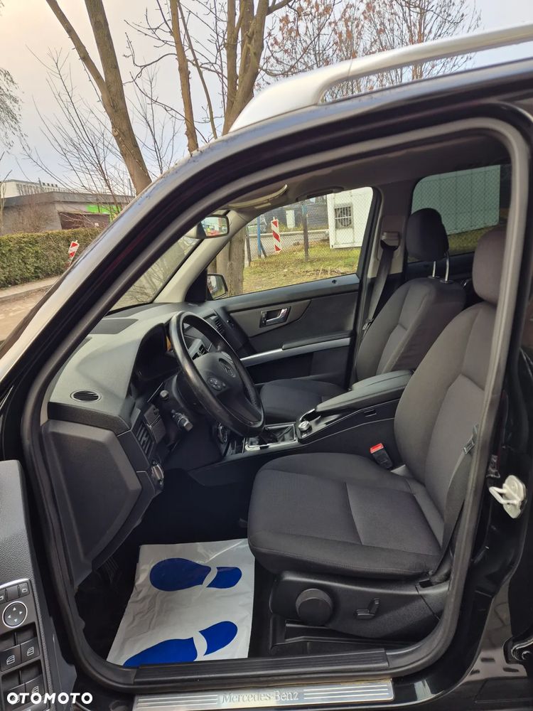 Mercedes-Benz GLK 220 CDI DPF BlueEFFICIENCY SPORT EDITION - 16