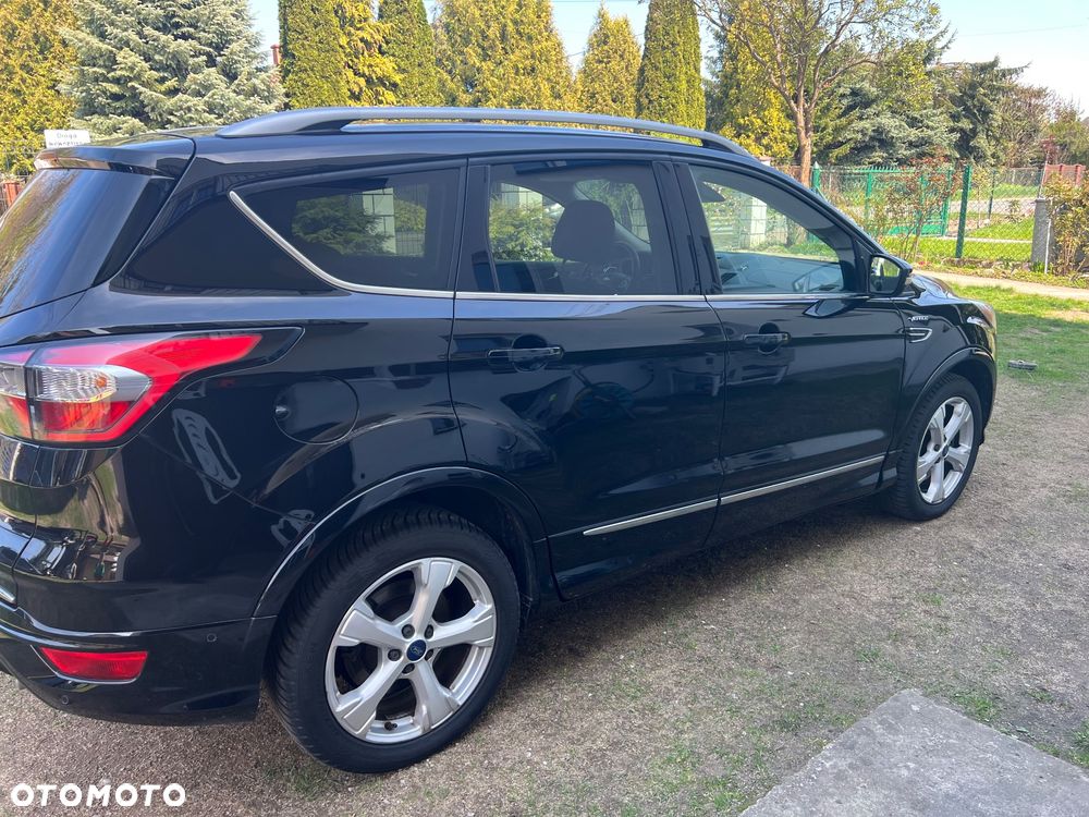 Ford Kuga 2.0 TDCi 4x4 Vignale - 25