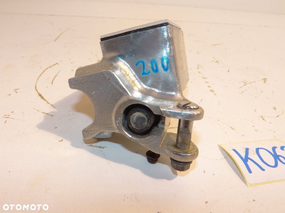 Kawasaki VN 2000 Vulcan Pompa hamulca przód K062 - 2