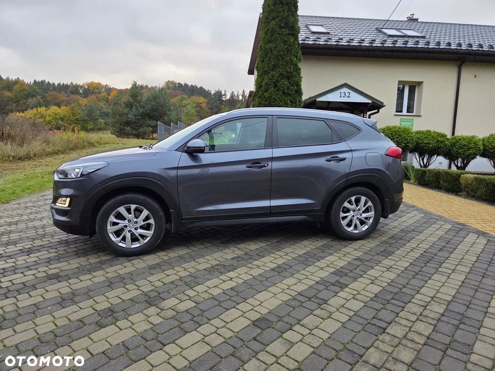 Hyundai Tucson 1.6 GDI BlueDrive Comfort 2WD - 21