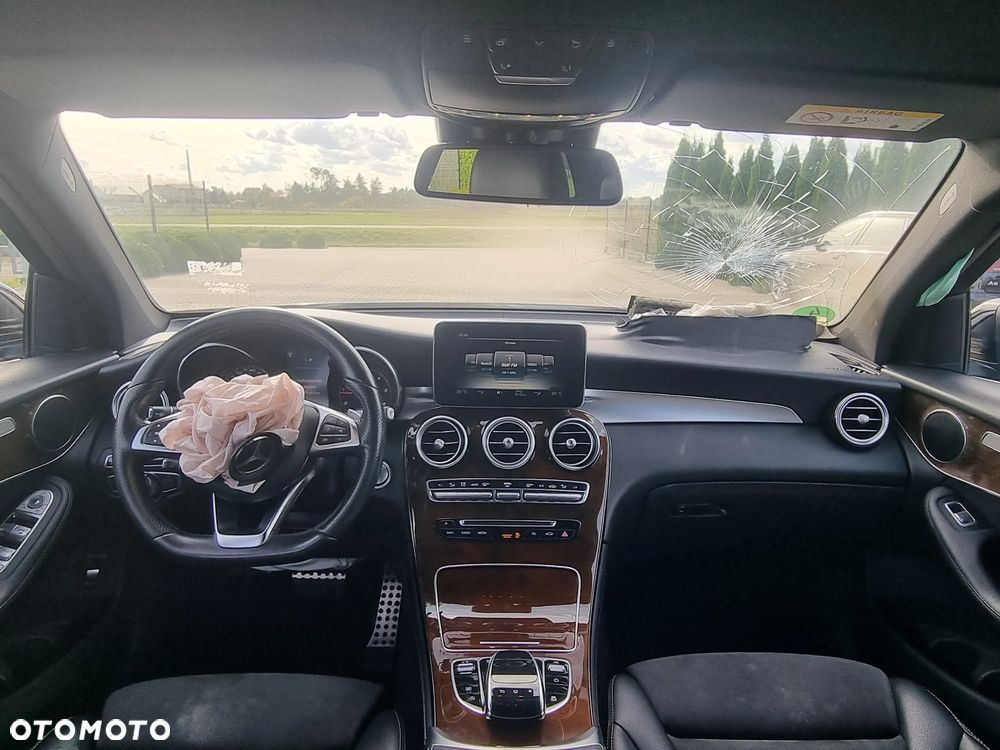 Mercedes-Benz GLC 250 d 4Matic 9G-TRONIC - 17