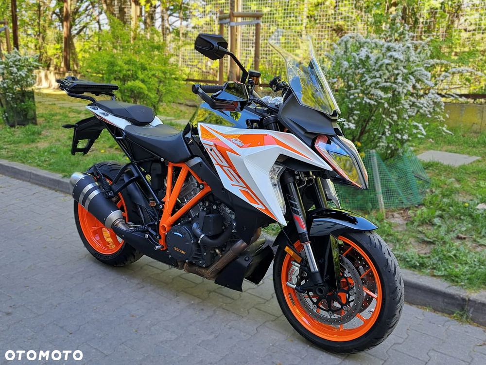KTM Super Duke - 1