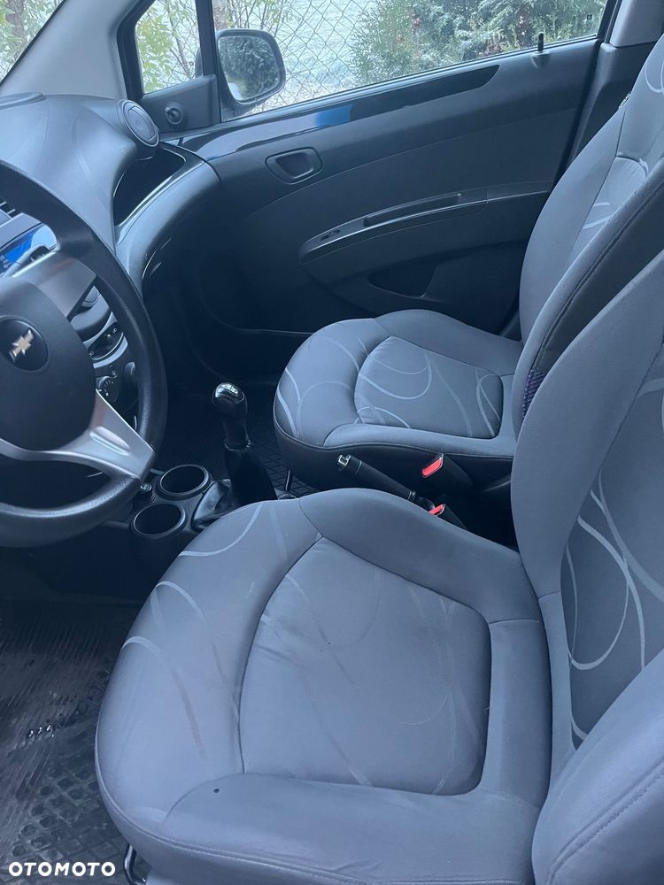 Chevrolet Spark - 5