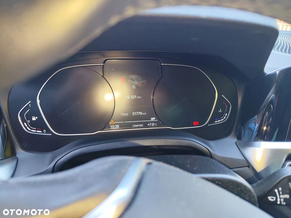 BMW Seria 3 318i Sport - 6