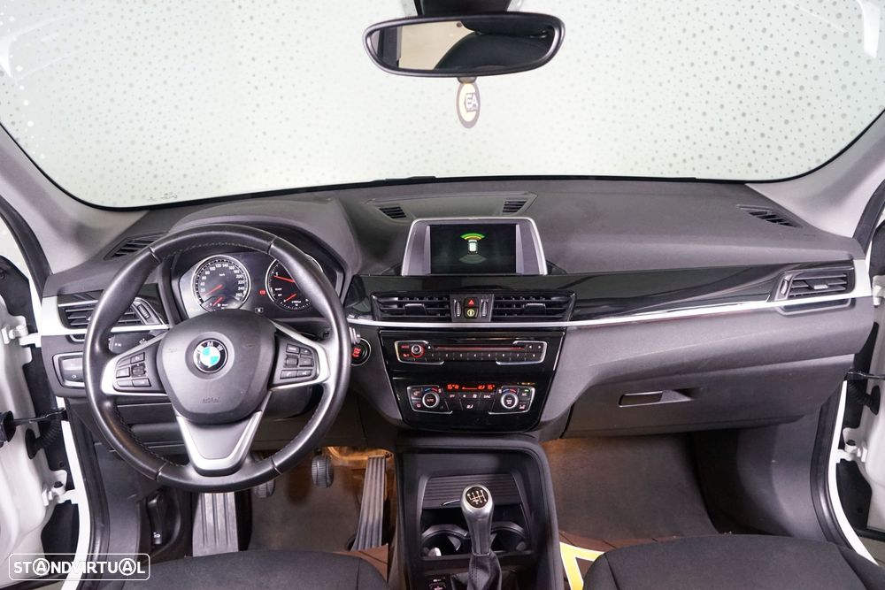 BMW X1 18 d sDrive Advantage - 19