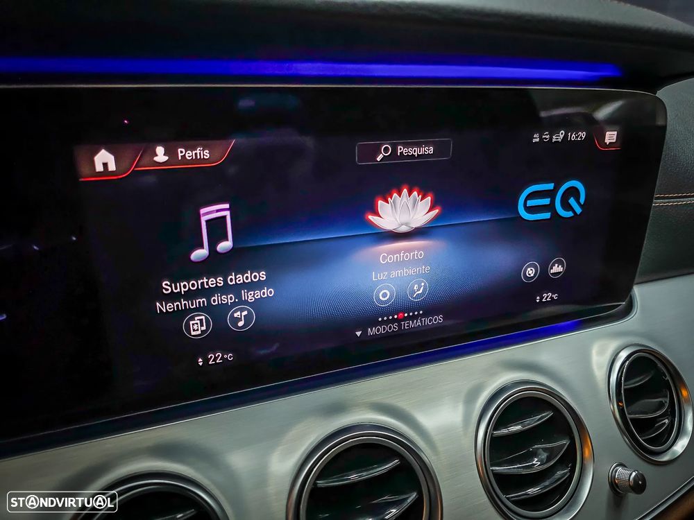 Mercedes-Benz E 300 de 9G-TRONIC AMG Line - 32