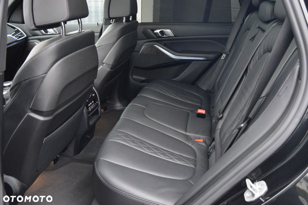 BMW X5 xDrive30d sport - 16