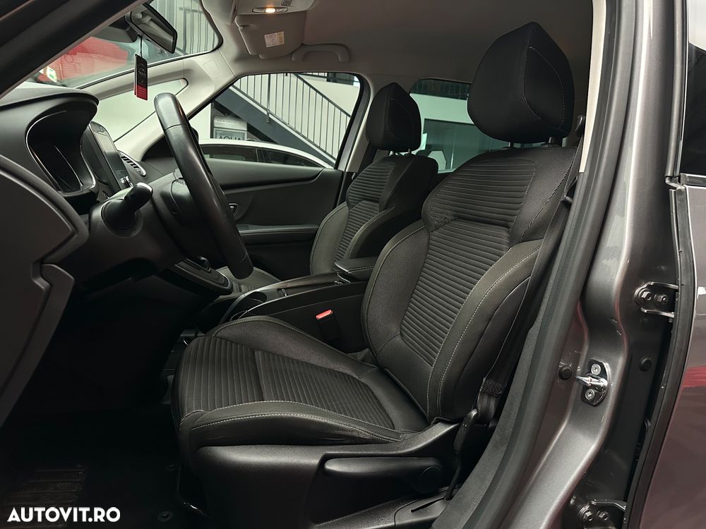 Renault Scenic BLUE dCi 120 EDC BUSINESS EDITION - 19