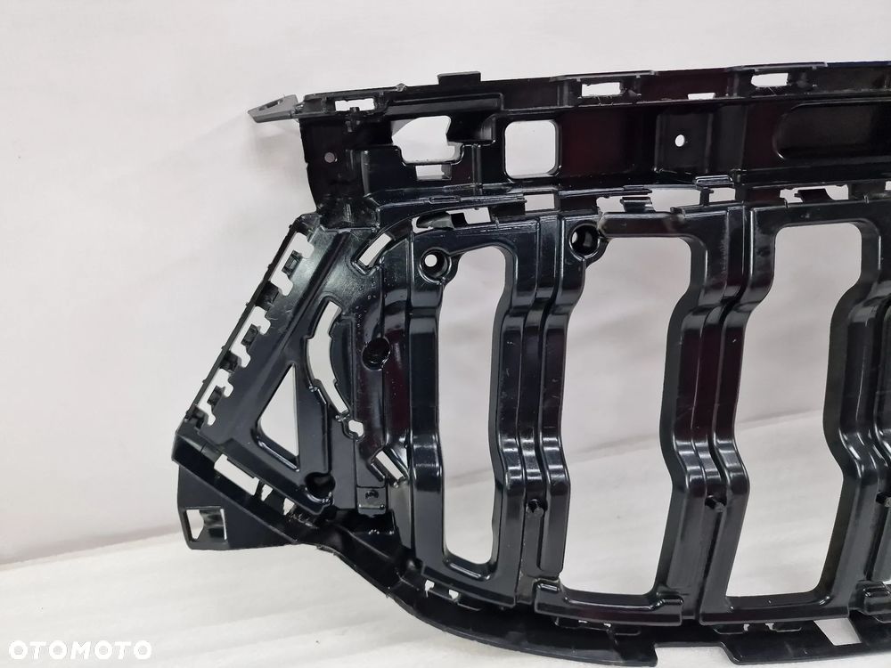 MERCEDES EGA W243 STELAŻ / WZMOCNIENIE ATRAPY / GRILLA PRZEDNIEGO PRZÓD , NR A243880600 , NR AUKCJI WGN6 - 2