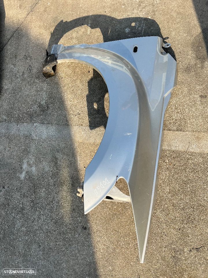 Guarda-lamas direito Dodge caliber 2006 - 1