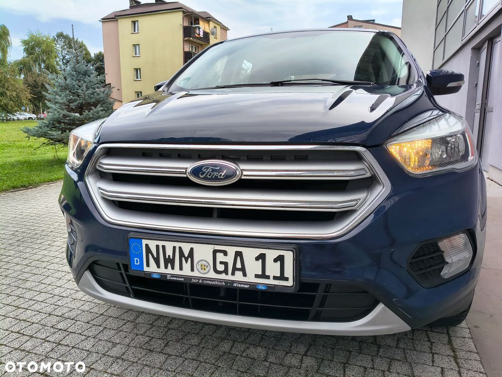 Ford Kuga 1.5 EcoBoost 2x4 Business Edition - 32