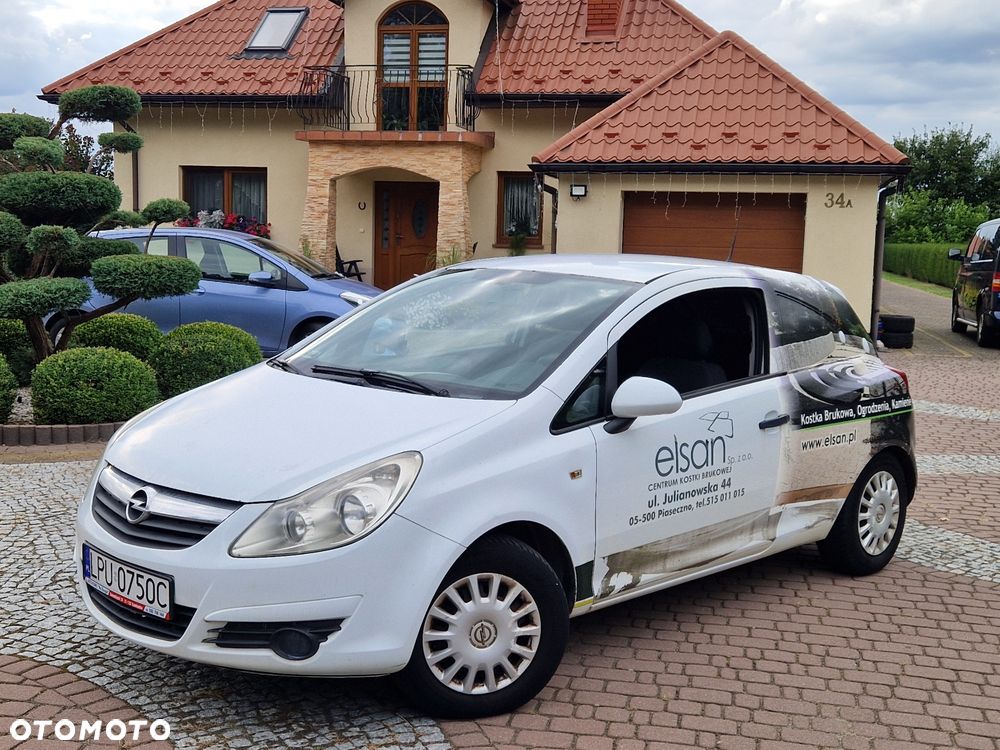 Opel Corsa - 1