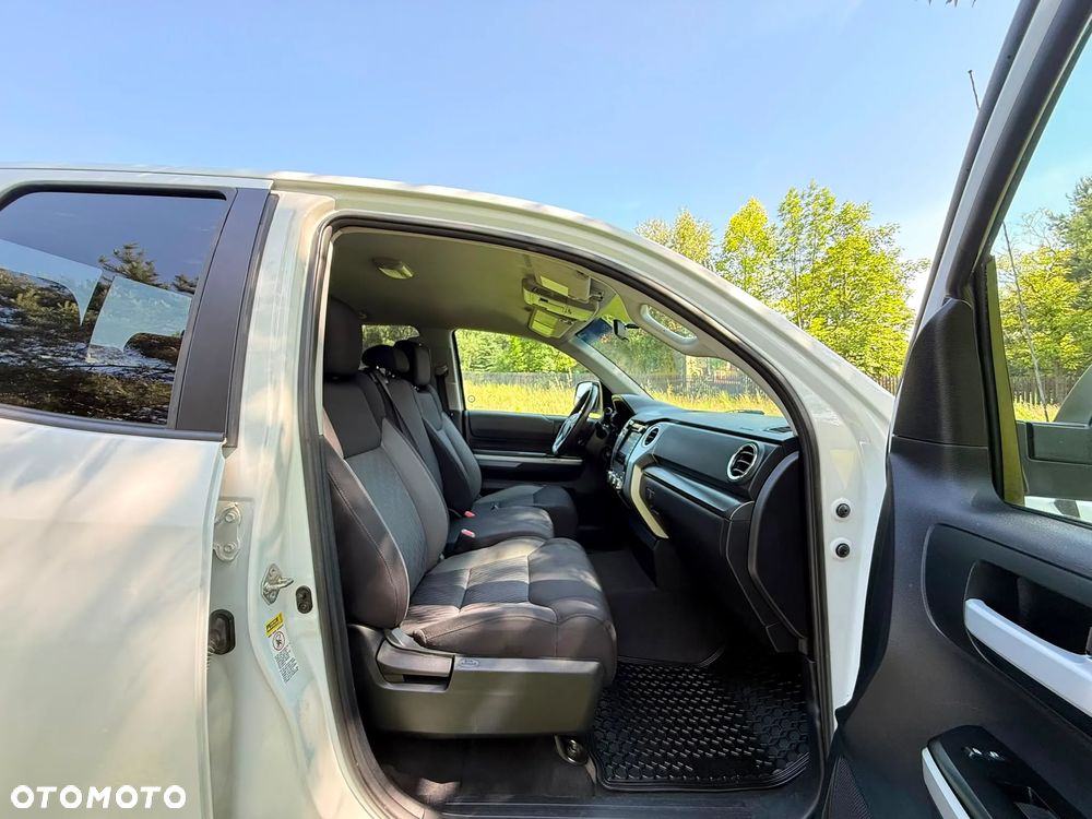 Toyota Tundra 5.7 4x4 Double Cab Limited - 26