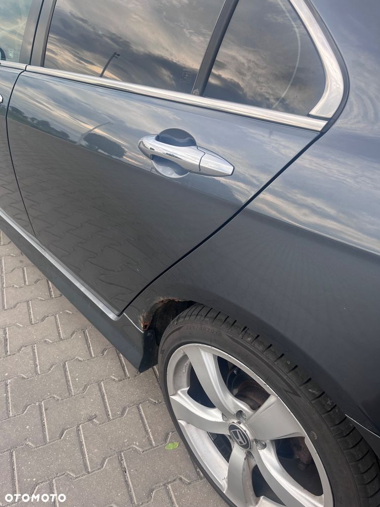 Honda Accord 2.0 Sport - 9