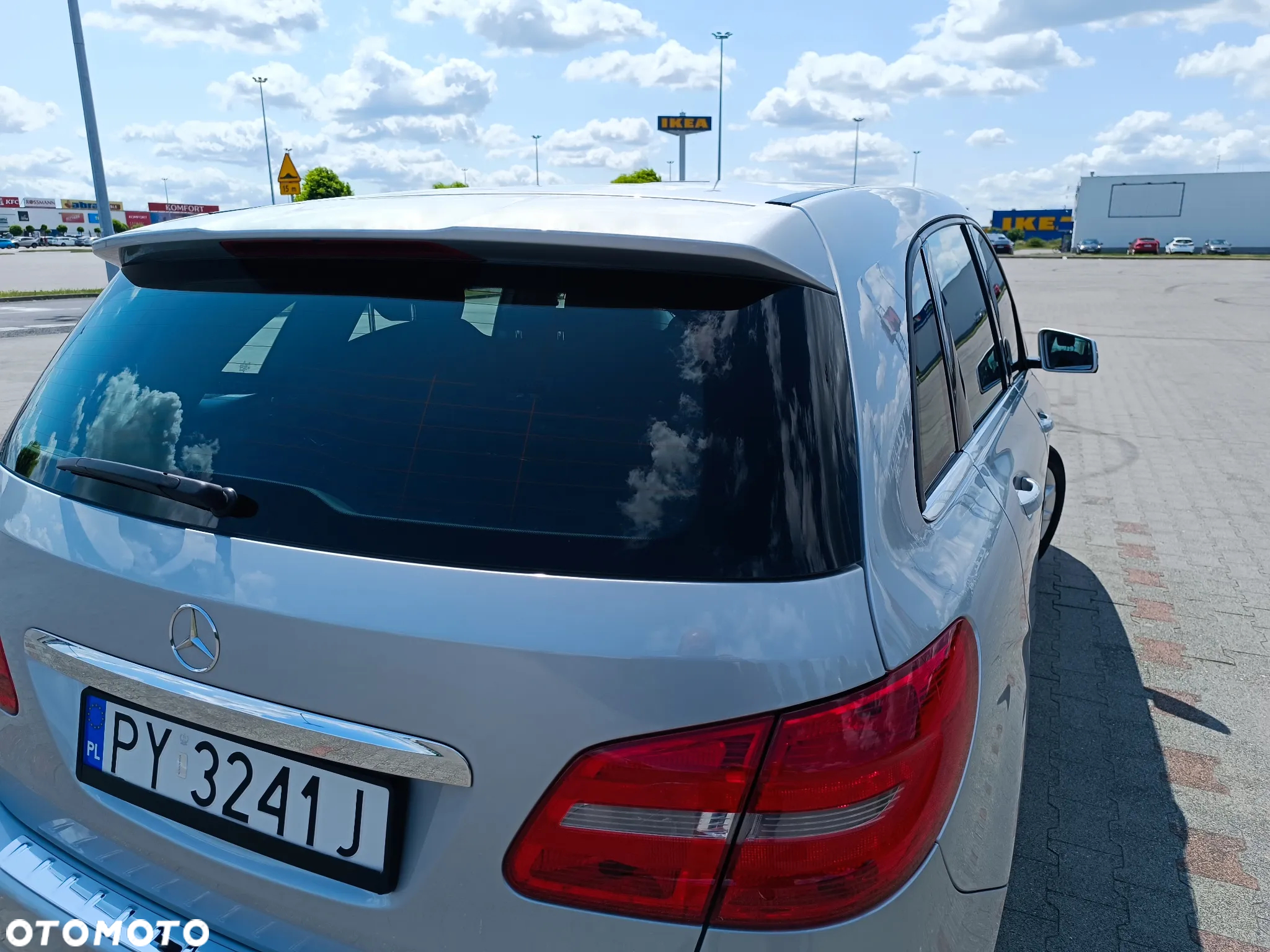 Mercedes-Benz Klasa B 180 (BlueEFFICIENCY) - 18