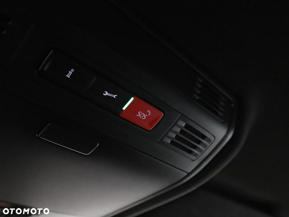 Volkswagen Arteon 2.0 TSI R-Line DSG - 26