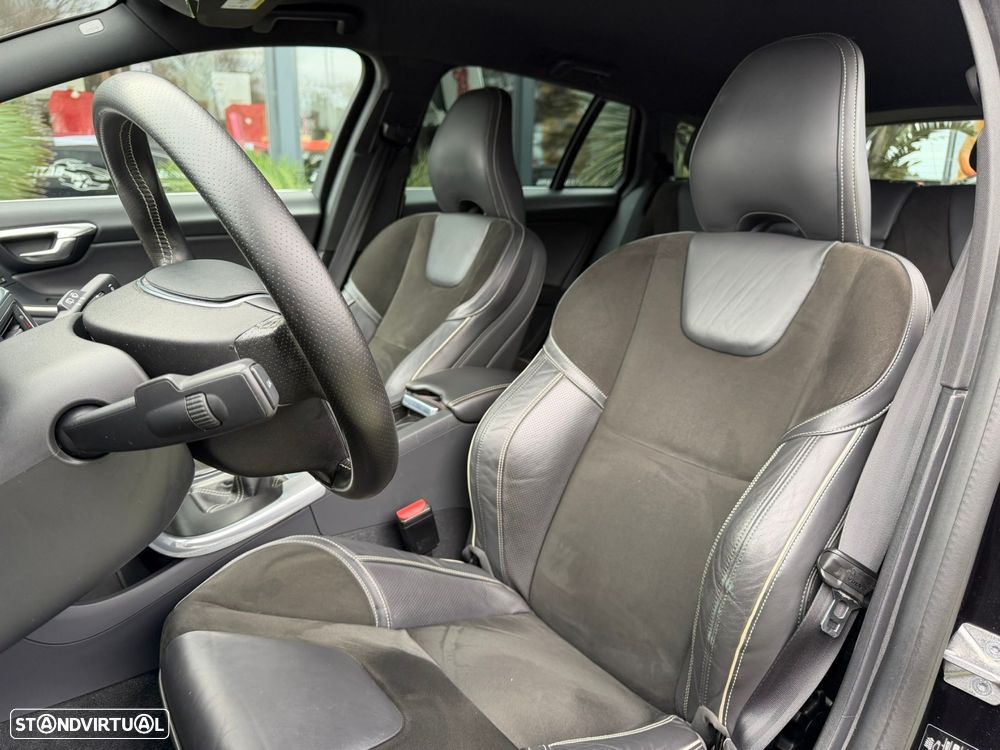 Volvo V60 2.0 D2 R-Design - 15