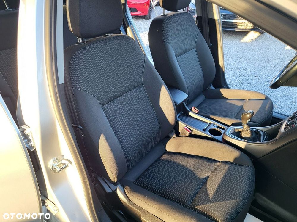 Opel Astra - 22