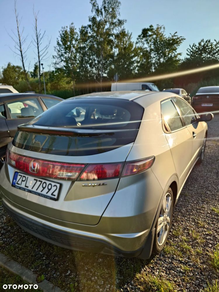Honda Civic - 10