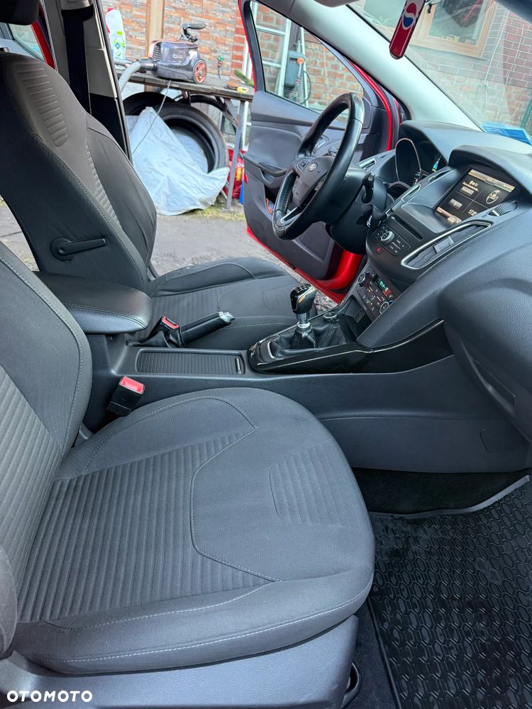 Ford Focus 1.6 TDCi Titanium - 7