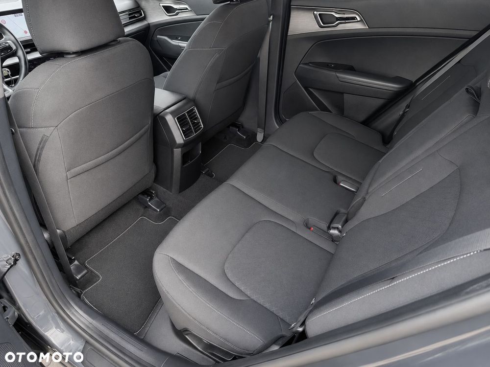 Kia Sportage 1.6 CRDI MHEV Business Line 2WD DCT - 18