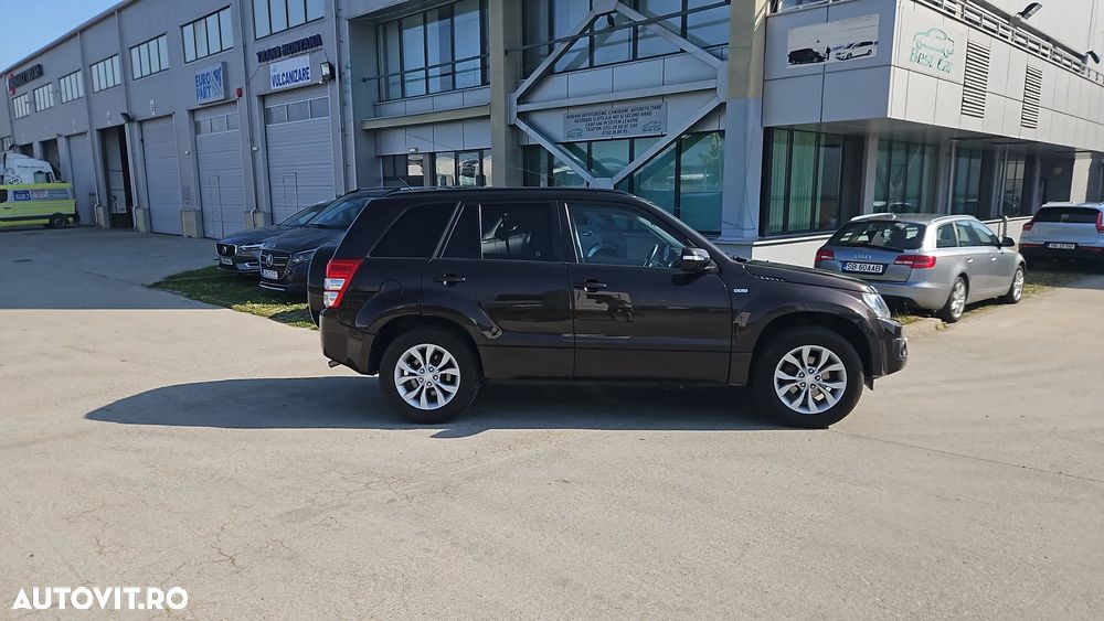 Suzuki Grand Vitara 1.9 DDiS Comfort - 2