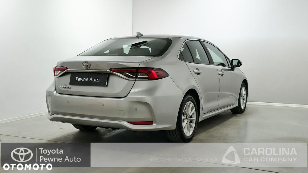 Toyota Corolla - 22