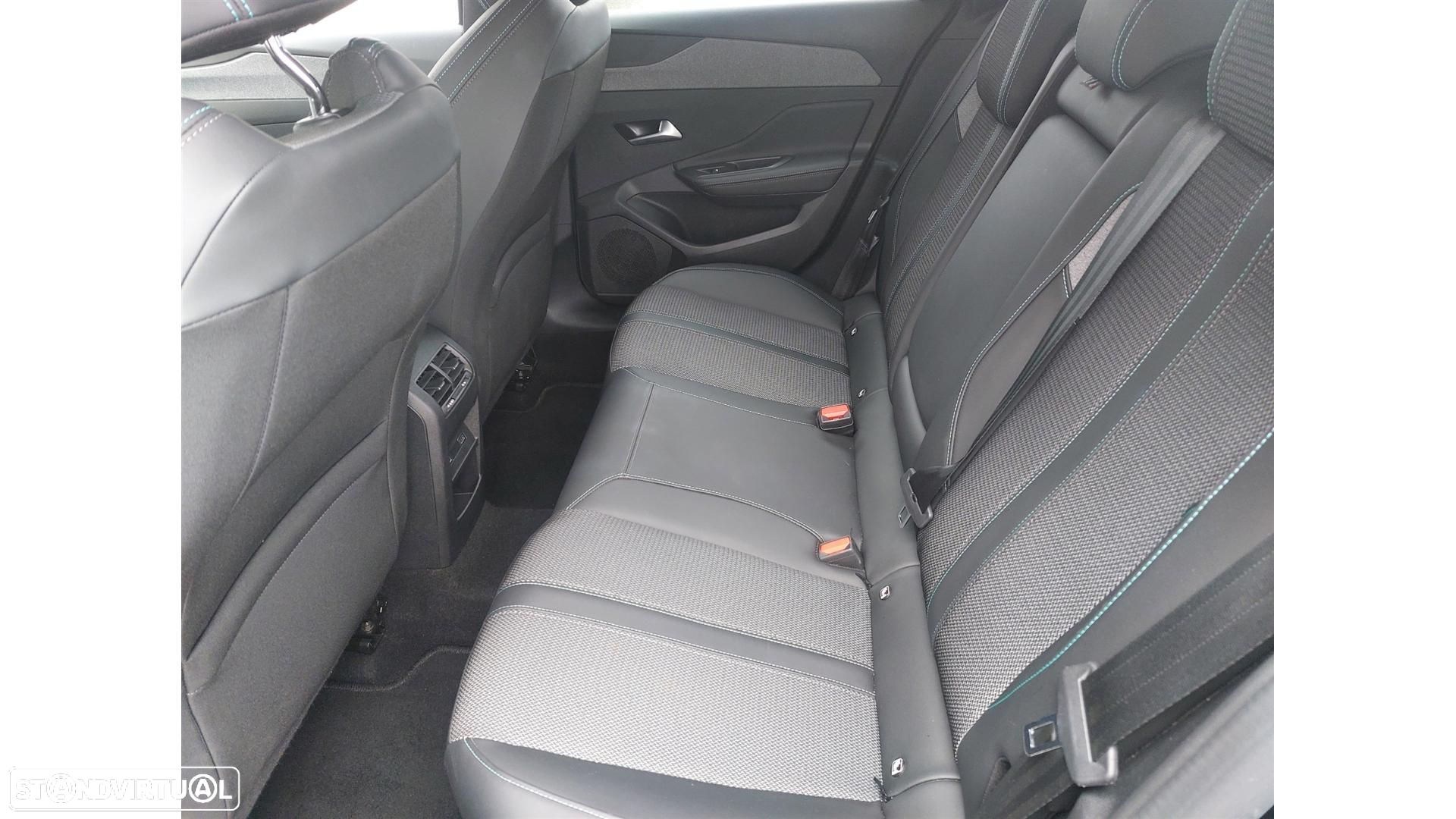 Peugeot 308 - 12