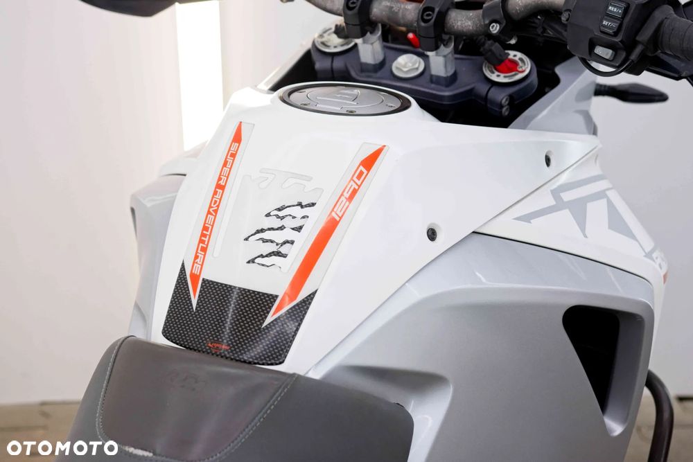 KTM Super Adventure - 13