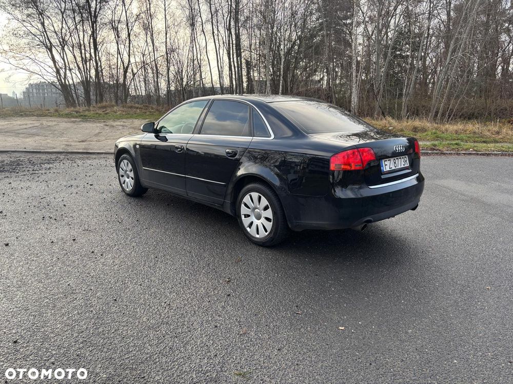 Audi A4 Limousine 1.8T - 4