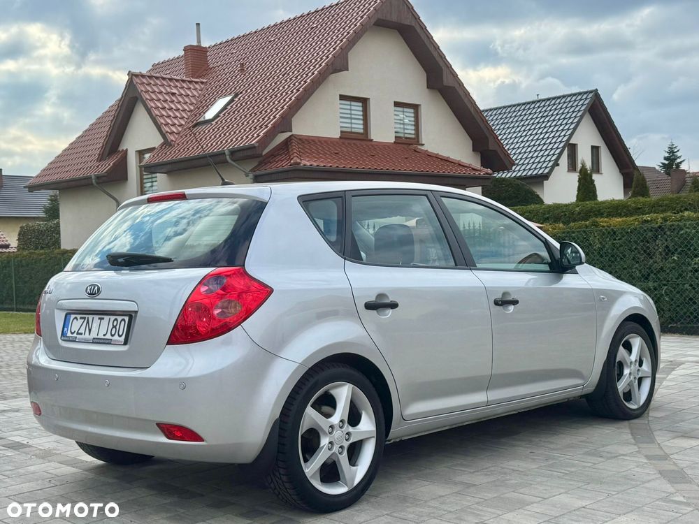 Kia Ceed 1.4 Comfort + - 4