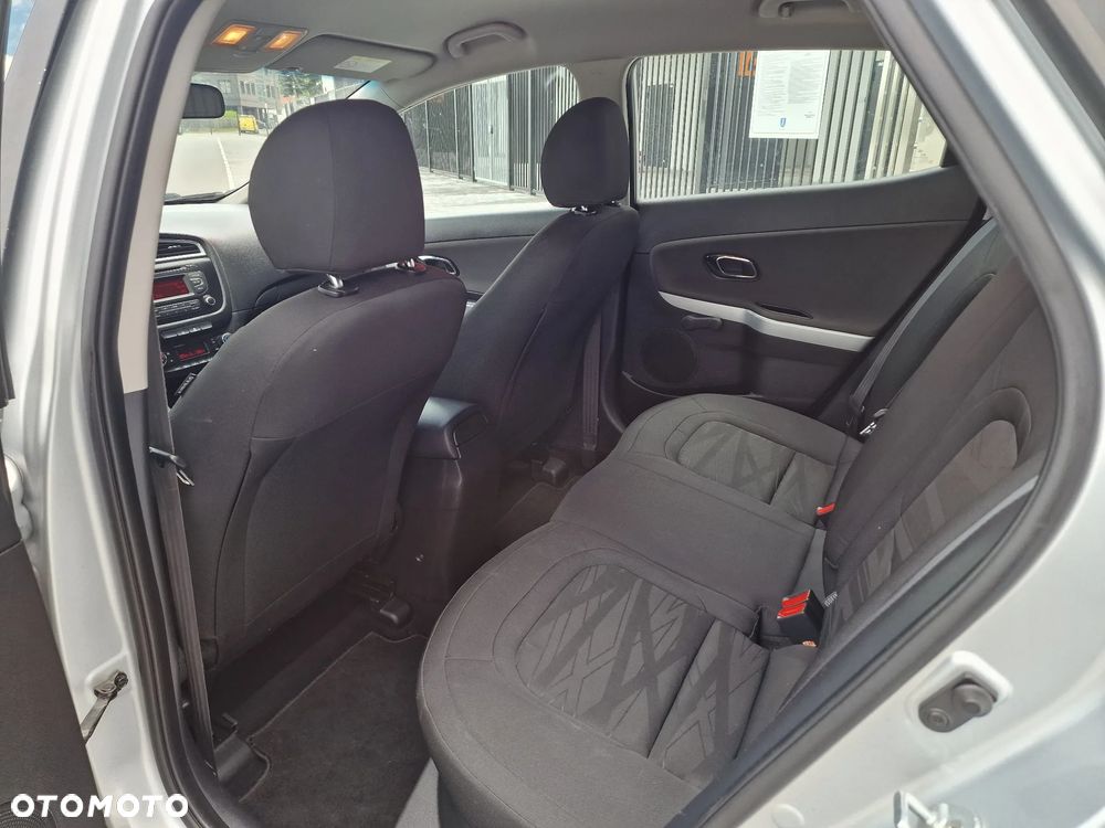 Kia Ceed 1.6 CRDi M - 36