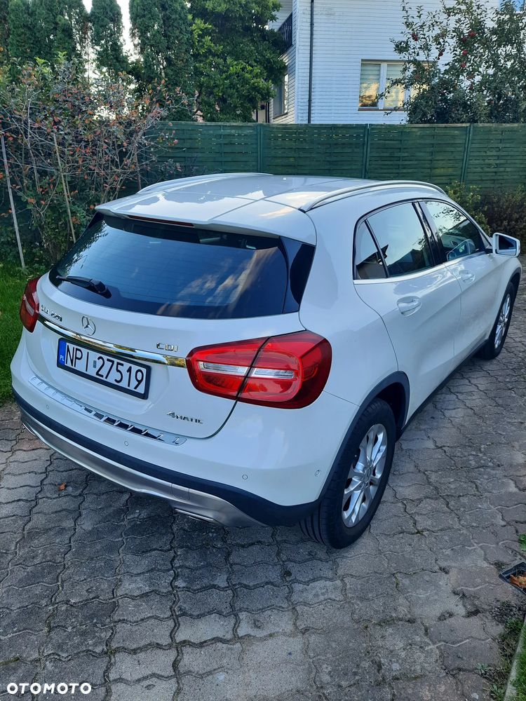 Mercedes-Benz GLA 220 CDI 4-Matic - 3