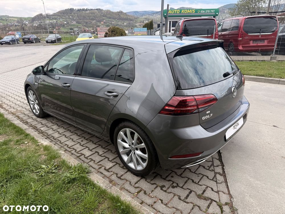 Volkswagen Golf - 4