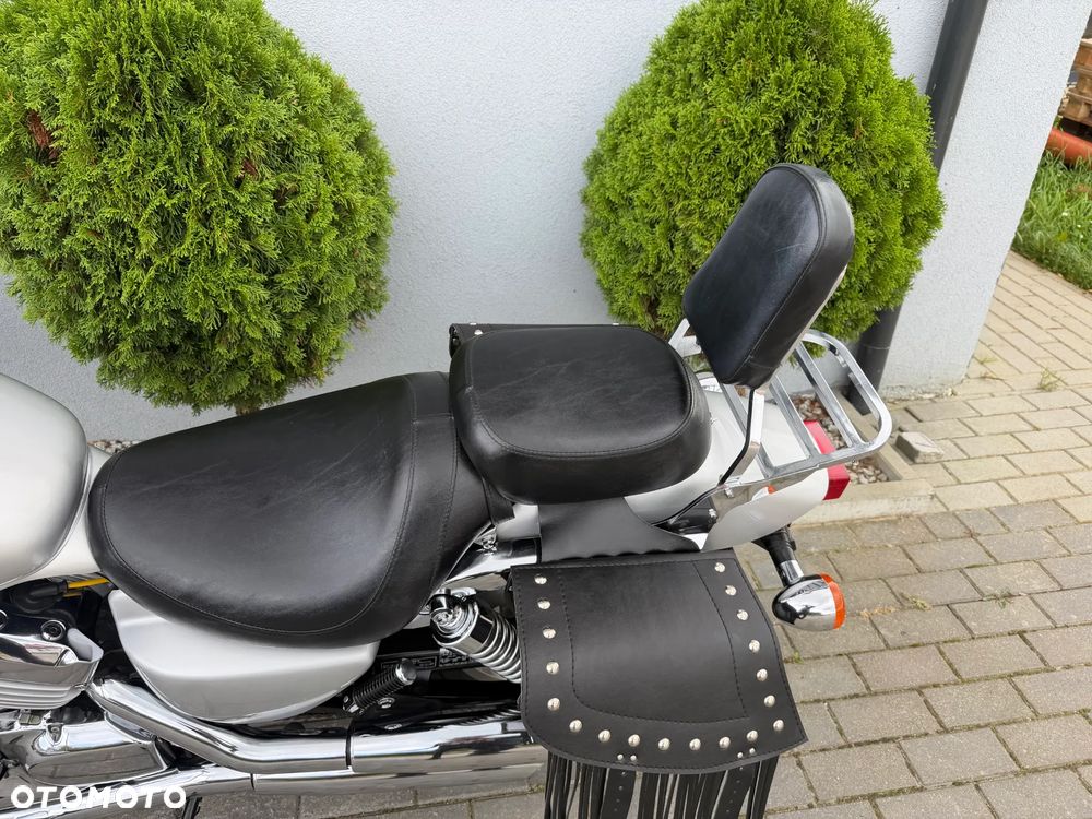 Honda VF - 28