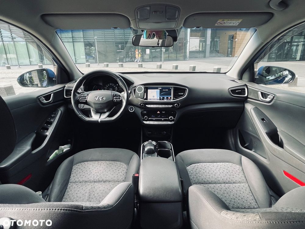 Hyundai IONIQ Style - 8