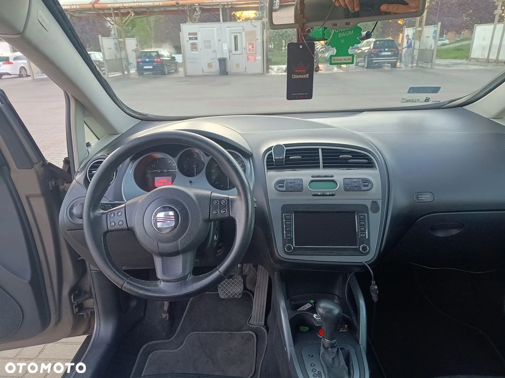 Seat Toledo 2.0 TDI Stylance DSG - 7