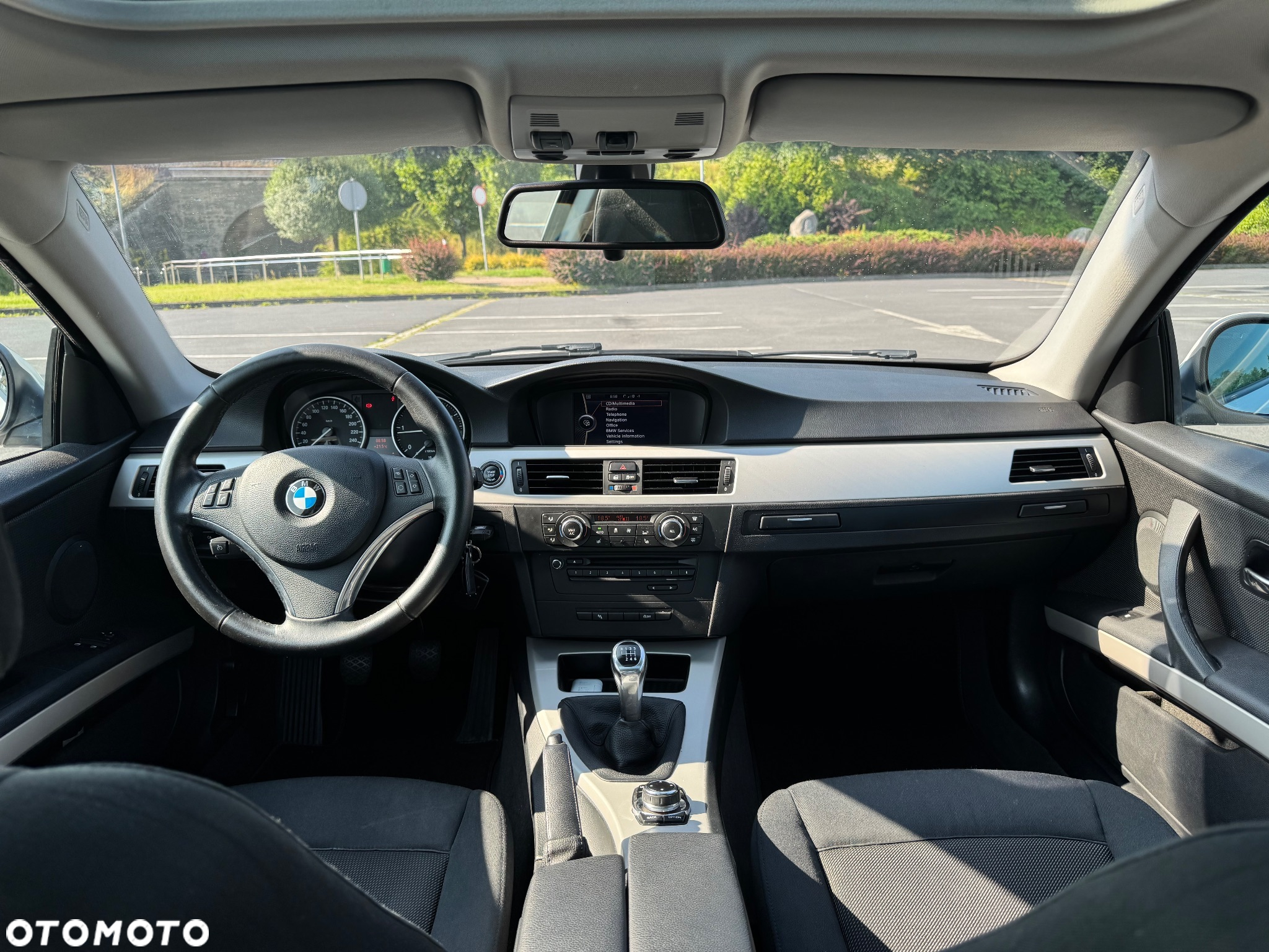 BMW Seria 3 320d Coupe - 12