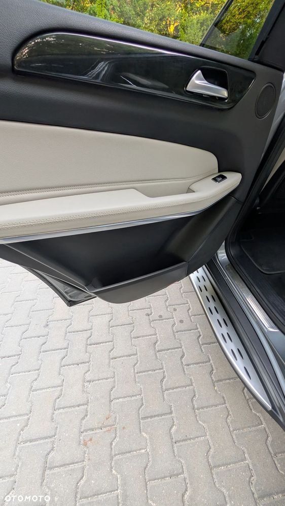 Mercedes-Benz GLS 500 4Matic 9G-TRONIC - 18